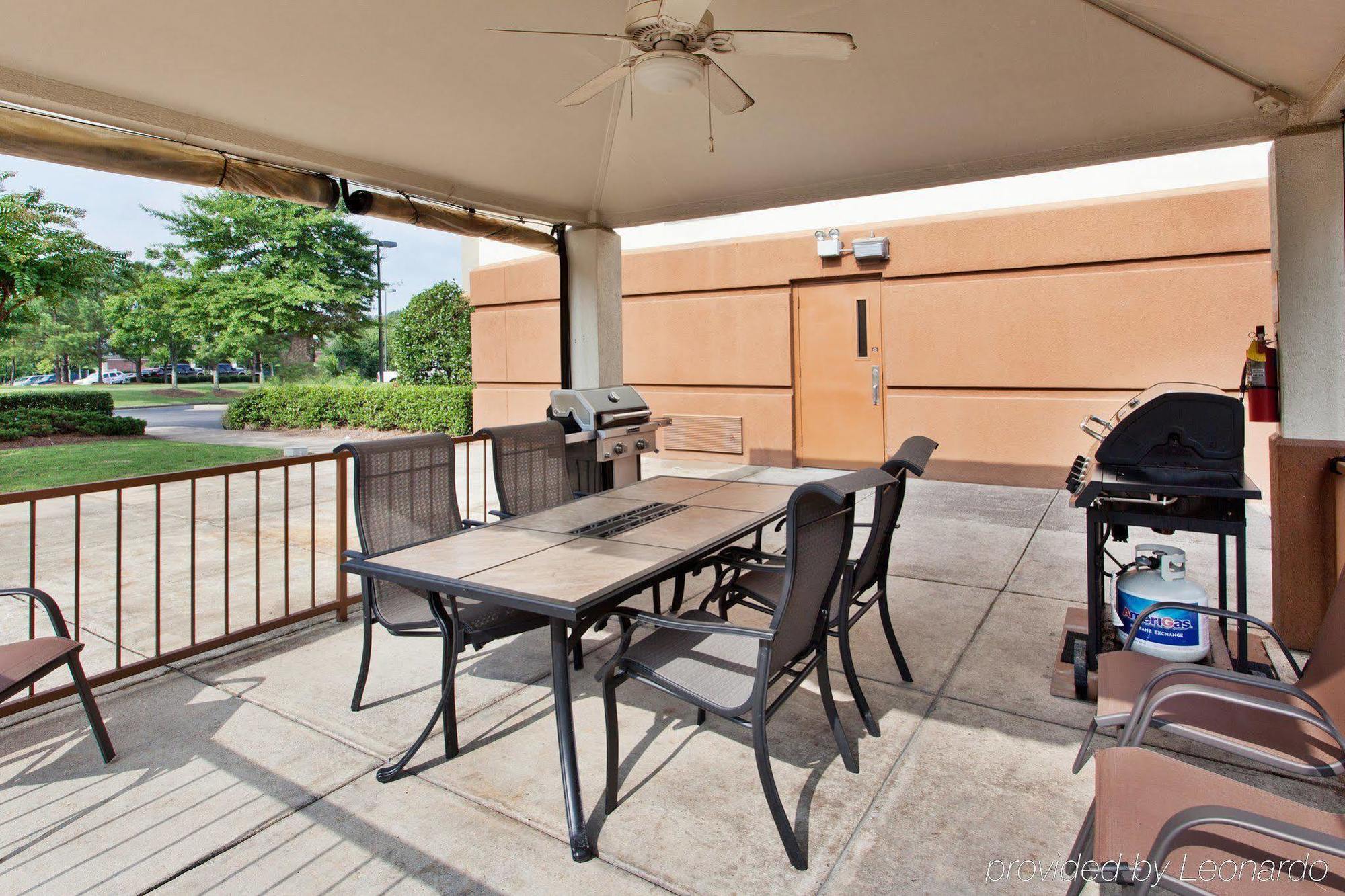 Sonesta Simply Suites Charlotte University Εξωτερικό φωτογραφία